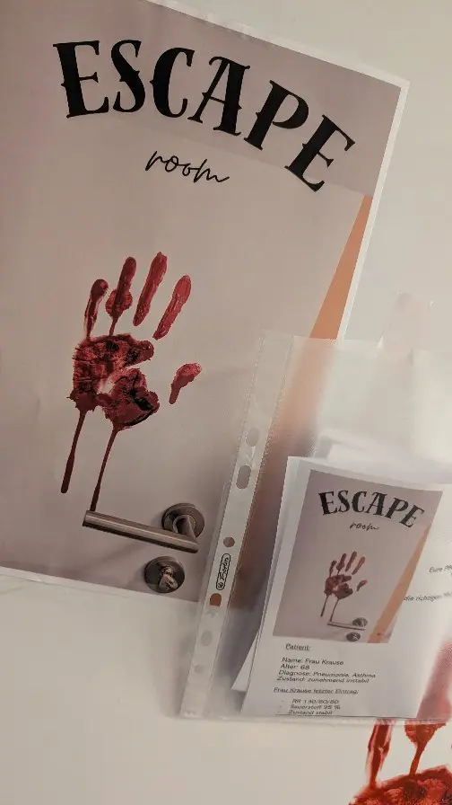 Heute wurde unser Pflegekabinett zum Escape Room 🚑💜 Unsere Azubis mussten i ...