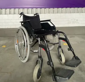 Rollstuhl